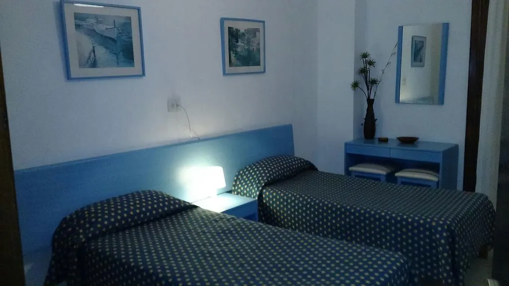 בית הארחה קאן פיקפורט Hostal Flamenco